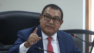 Alberto Otárola: Nuevos chats exponen al expremier gestionando viajes y pagos a jóvenes vinculadas a él