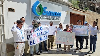 Piura: Los trabajadores de Sunass realizan un plantón para exigir que se cumpla con el laudo arbitral