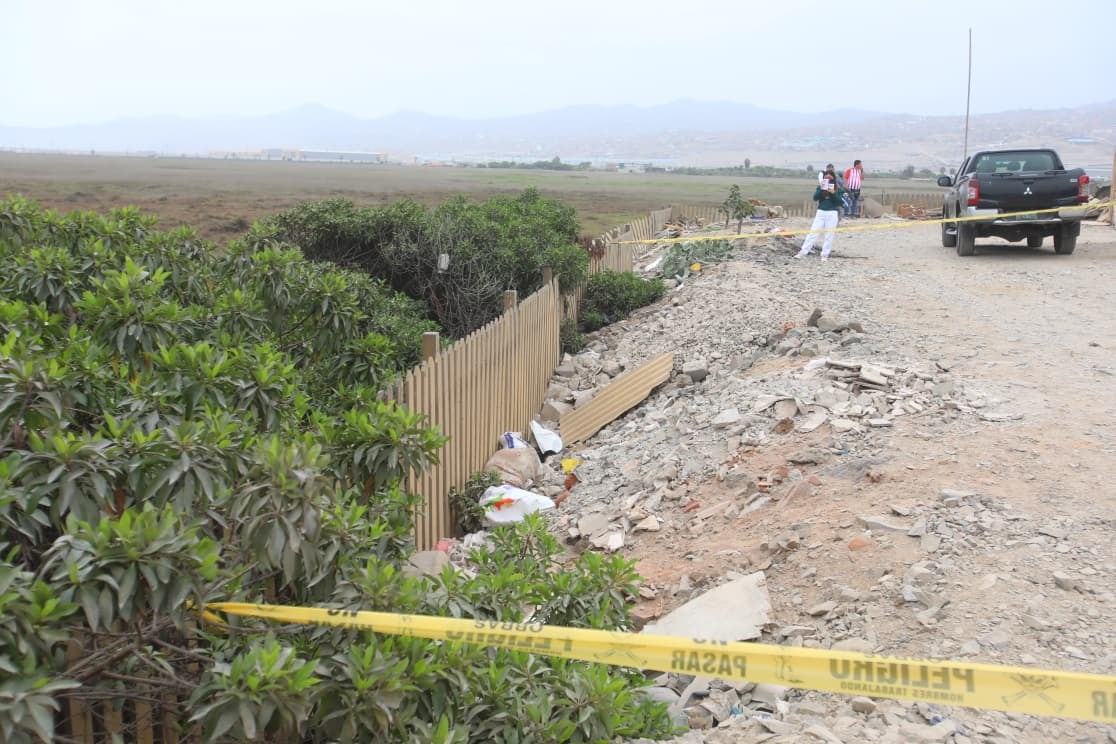 Ventanilla: hallan cadáver de hombre maniatado y envuelto en una frazada en humedales
