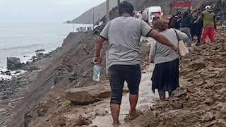 Panamericana Sur: Mujer muere al cruzar bloqueo de escombros caminando