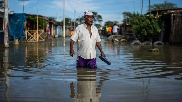 Las zonas más perjudicadas son Tumbes, Piura, Lambayeque y La Libertad. (Foto: AFP)