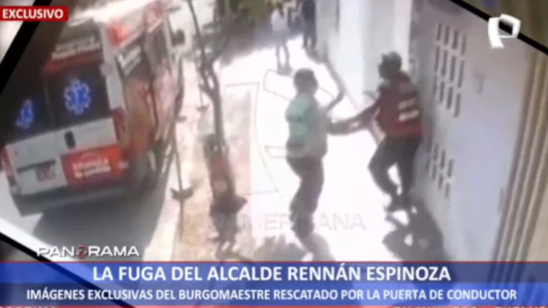 Alcalde fugando de ambulancia.