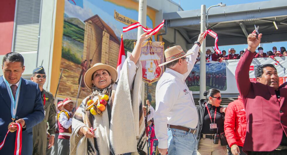 Boluarte destaca fortaleza económica del Perú en inauguración de escuela en Junín