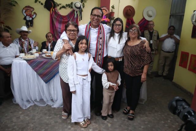 Roberto Sánchez: así fue el desayuno electoral junto a su familia en Huaral (Fotos: Jesús Saucedo/GEC)