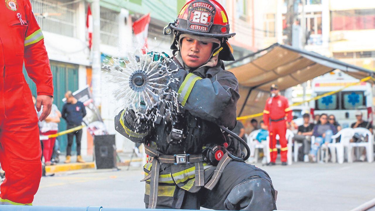 El Concejo de Trujillo aprobó que se reactive la subvención de S/ 10 mil mensuales a favor de la Compañía de Bomberos Salvadora Trujillo N° 26; sin embargo, la disposición no es retroactiva. De esta manera, la municipalidad no cumplirá con el pago de más de S/ 400 mil que les adeuda desde el 2020.