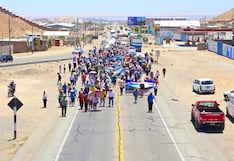Pobladores de La Joya bloquean la Panamericana Sur por falta de agua