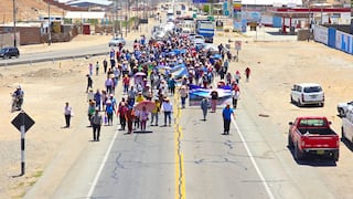 Pobladores de La Joya bloquean la Panamericana Sur por falta de agua