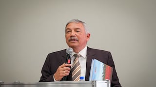 Fiscalía pide 10 años de prisión para ministro Alberto Beingolea