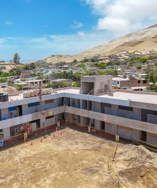 Obra en colegio Sebastián Barranca de Camaná. Foto: GRA.