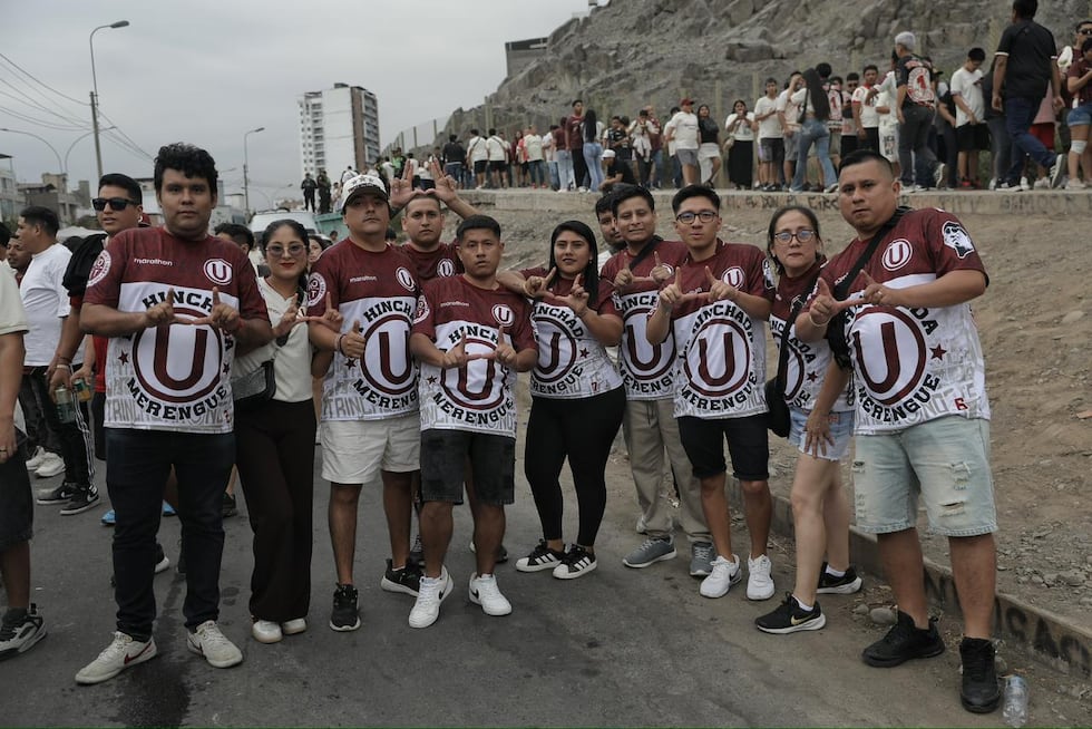 Expectativa y entusiasmo en Ate por la presentación de los nuevos refuerzos