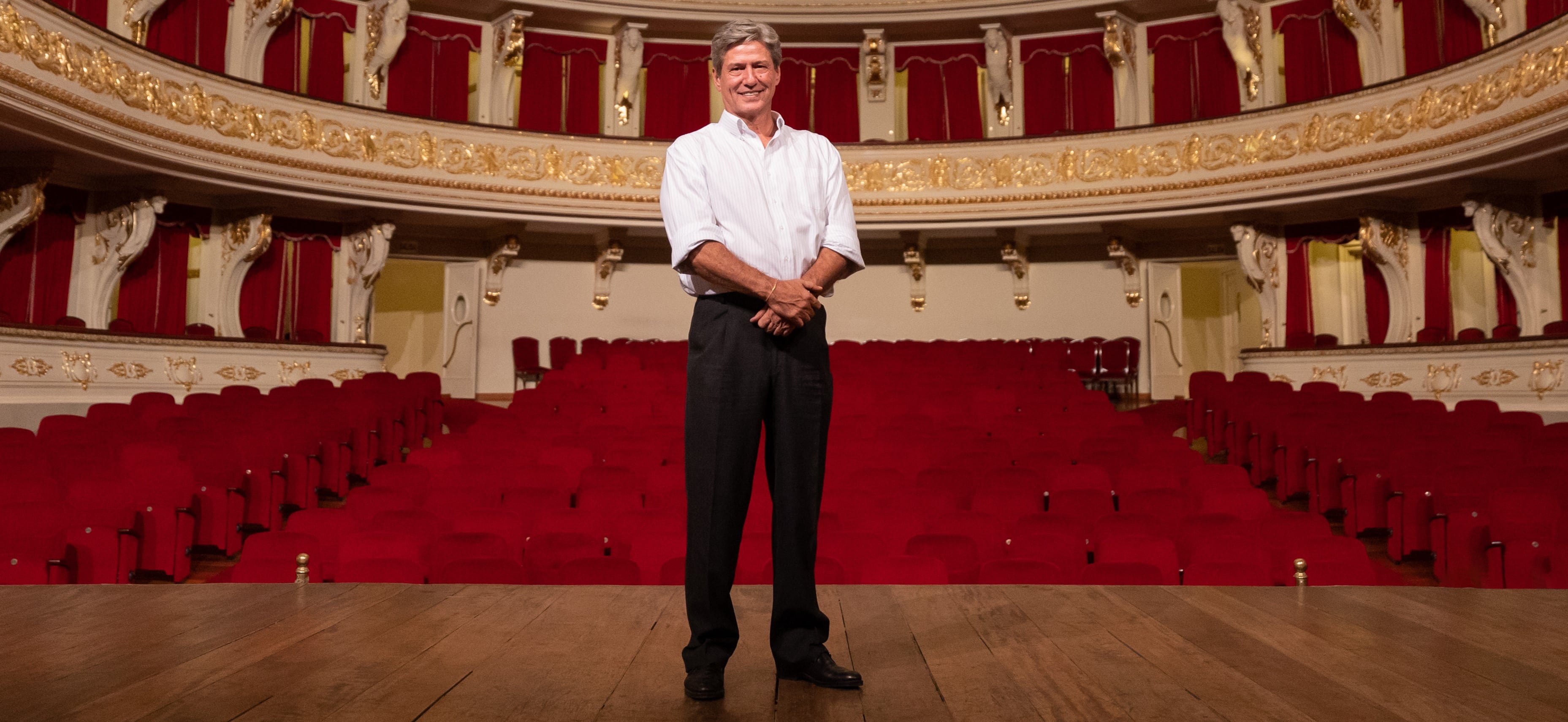 La pianista china Yuja Wang será la primera atracción que presentará Alberto Menacho en el Teatro Municipal el próximo 9 de marzo.