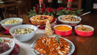 Cenas navideñas: Opciones de festines para celebrar sin preocupaciones
