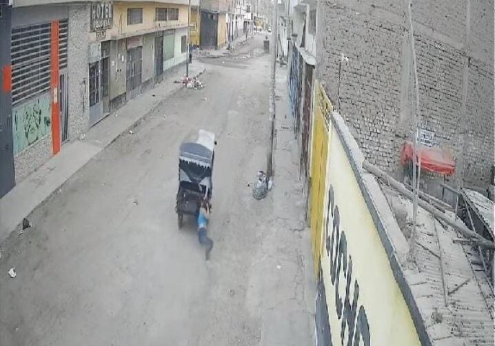 Cámaras de video vigilancia captaron momento del asalto.