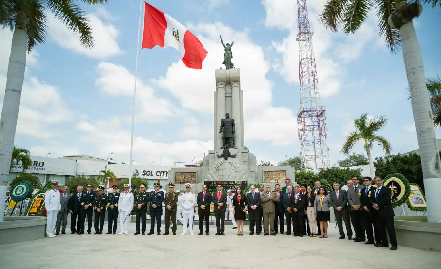 Autoridades y pueblo piurano recordaron su inmolación en el Combate de Angamos.