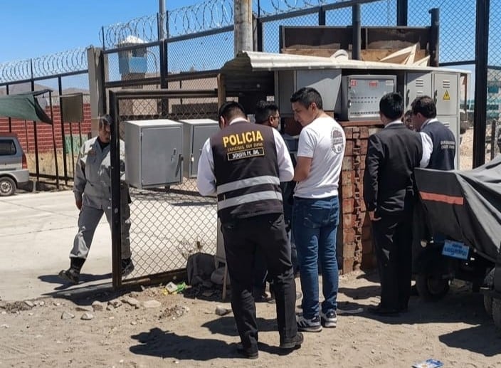 Detienen a agente del INPE en Arequipa por intentar ingresar S/20 mil y 50 chips al penal (Foto: GEC)