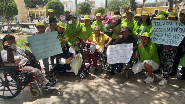 Ica: personas con discapacidad protestan por derecho al trabajo  