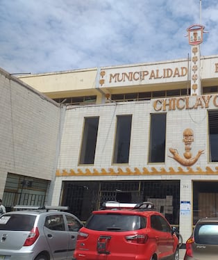 Nuevo hecho controversial entre trabajadores de municipio.