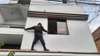 Trujillo: Sereno se convierte en “Hombre Araña” para ayudar a anciano a ingresar a su casa