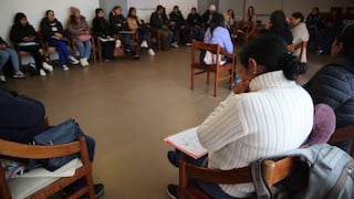 Capacitan a psicólogos en Huancavelica para que atiendan a víctimas de la violencia en los años 80’