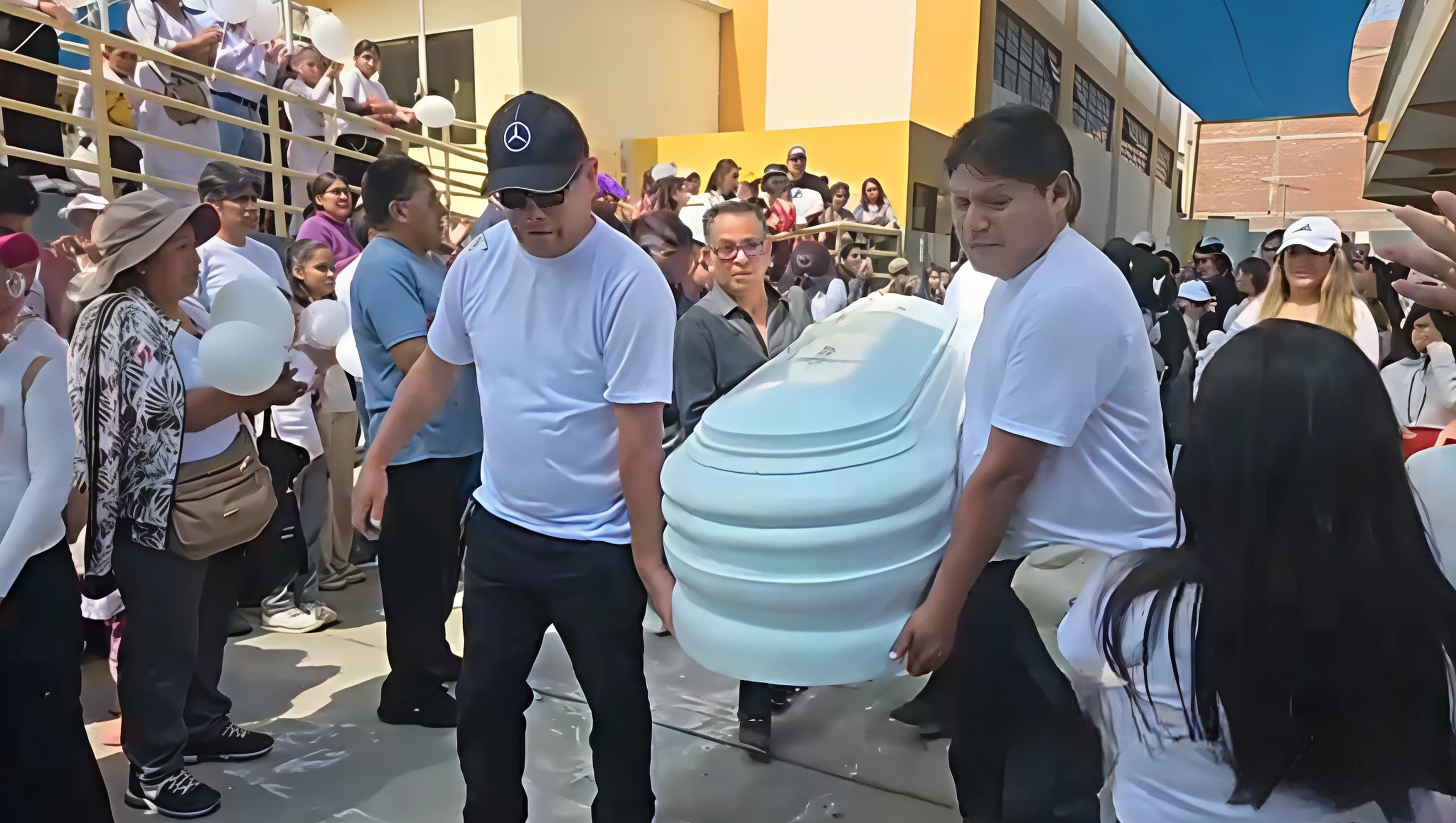 Docentes y compañeros despiden a Ariana, niña que fue atropellada en Paucarpata. Foto: GEC.