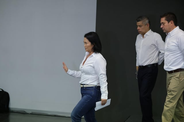 Keiko Fujimori pide ampliar horario de votación por mesas no instaladas (Fotos: Hugo Pérez /@photo.gec)