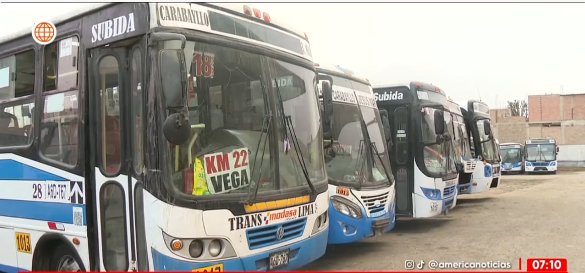La suspensión del servicio cumple tres días mientras los conductores exigen acciones inmediatas para frenar los ataques y reforzar la seguridad en las rutas. FOTO: AMÉRICA NOTICIAS
