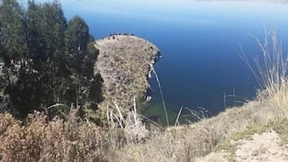 Azángaro: Lago de Arapa se traga el cuerpo de dos jóvenes