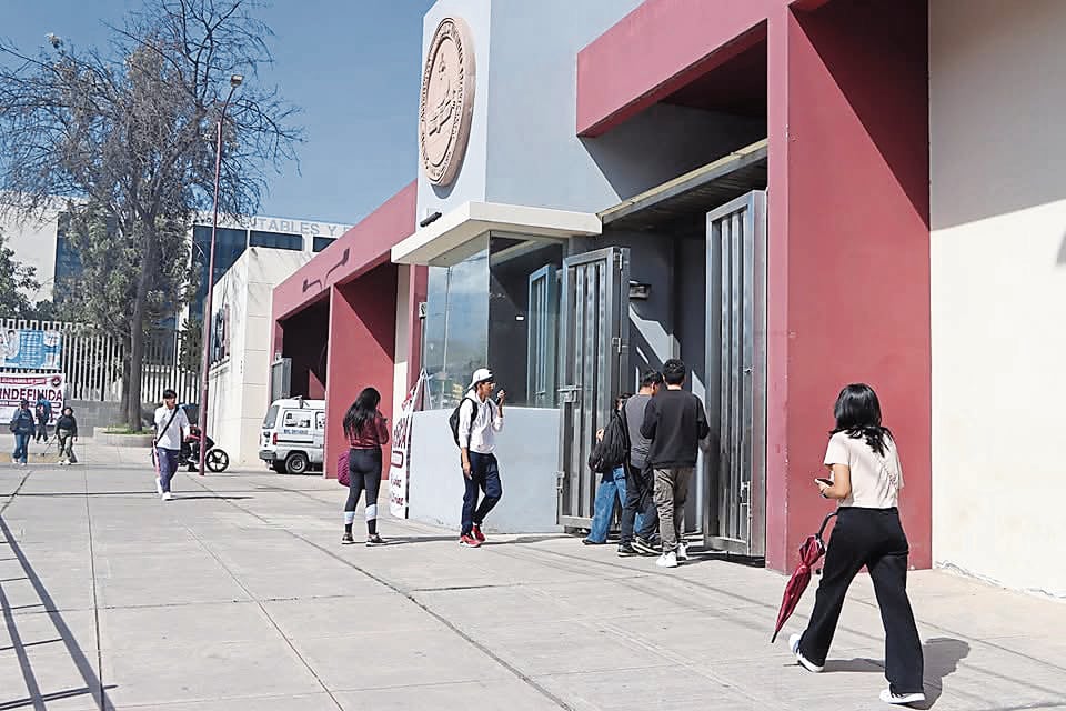 Dinero debe ser inyectado para el mejoramiento de la educación universitaria. Foto: GEC.