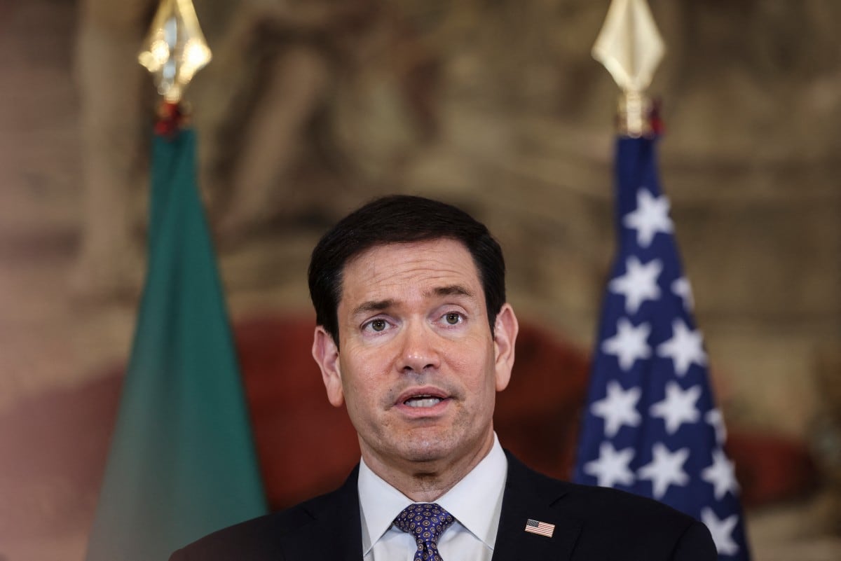 Marco Rubio expresa su apoyo al papa León XIV tras diagnóstico de cáncer pulmonar