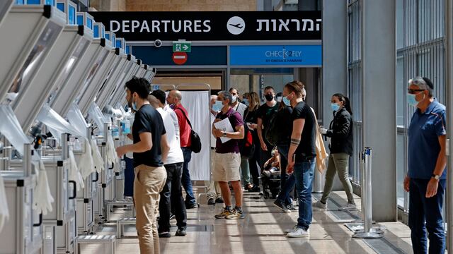 Tensión en Medio Oriente: líneas aéreas suspenden vuelos hacia Israel 