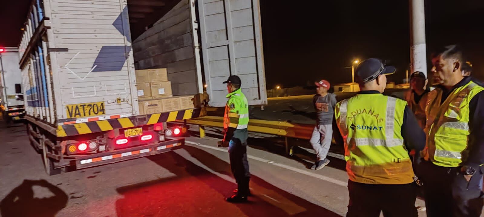 Explosivos eran trasladados en camión, pero no coincidían con guía de remisión