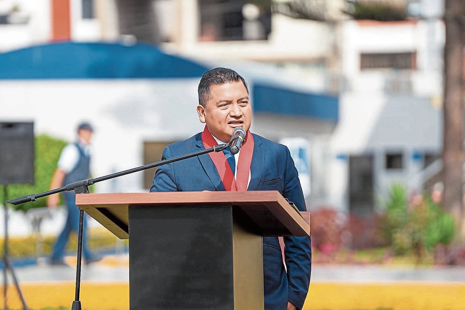 Abogado estuvo en el puesto durante 20 meses. Aún no designan a su reemplazo.