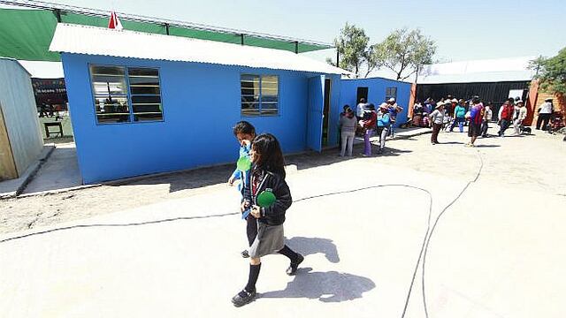 ​Por el friaje instalarán aulas pre fabricas en La Unión y Caylloma