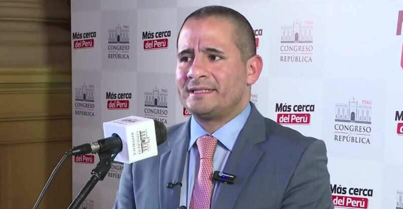 El presidente de la Comisión de Constitución aclaró que no existe un acuerdo final sobre remuneraciones y que este tema será definido por el futuro Congreso.