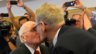Dos ancianos, la primera pareja gay legalmente casada en EE.UU. (VIDEO)