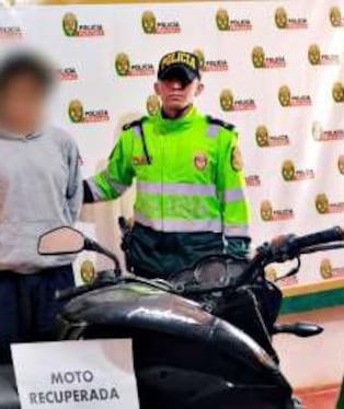 Policía interviene a dos jóvenes por presunta receptación de motocicleta robada en Chinchao, Huánuco