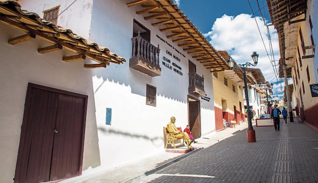 La Dirección de Cultura comprometió su apoyo para la conservación del histórico inmueble.