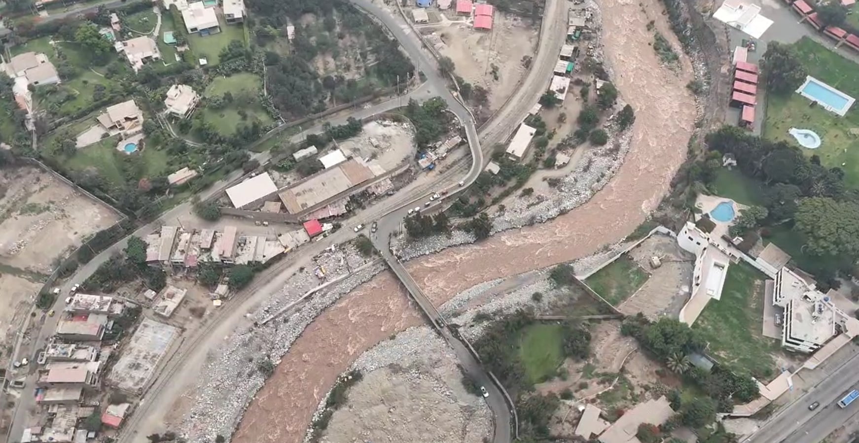 Crecida del río Rímac pondría en riesgo a pobladores. Foto: GEC.