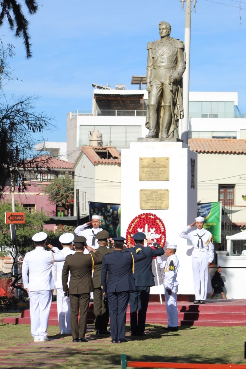 Homenaje a don José de San Martín en Arequipa. (Foto: Álvaro Figueroa/@photo.gec)