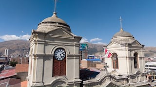 Antiguo reloj de la Catedral de Huancayo vuelve a marcar el tiempo