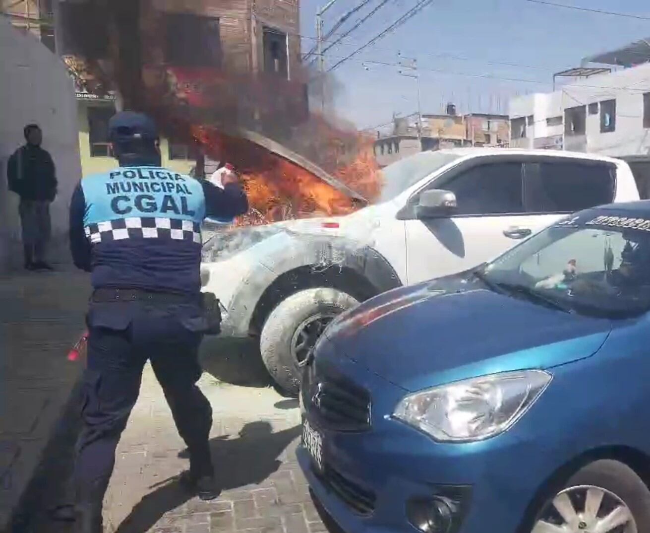 La emergencia se produjo en la asociación San Francisco, cerca a la Comisaría de Turismo. (Foto: Difusión)