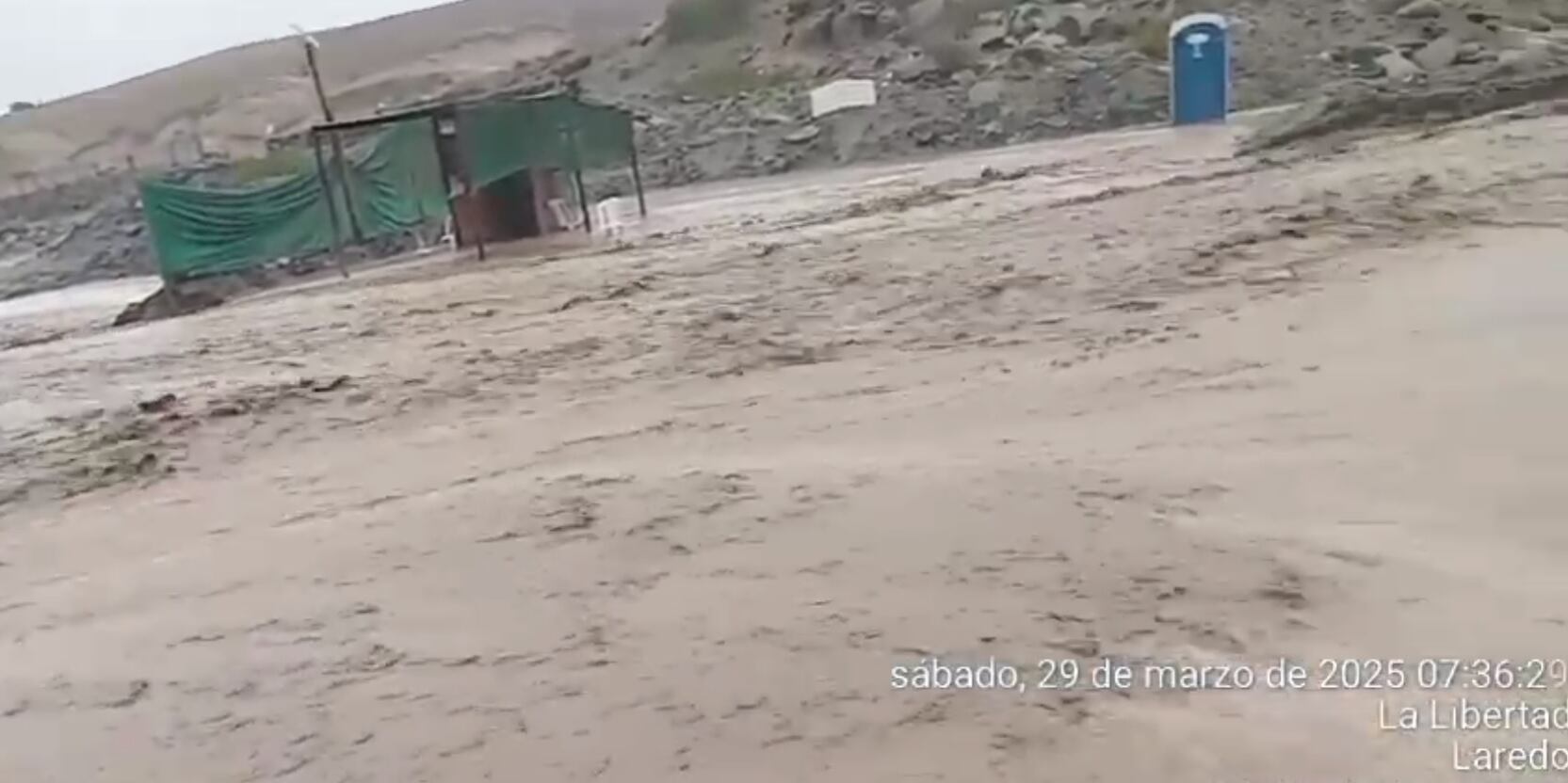 Debido a fuertes lluvias registradas la madrugada del sábado.