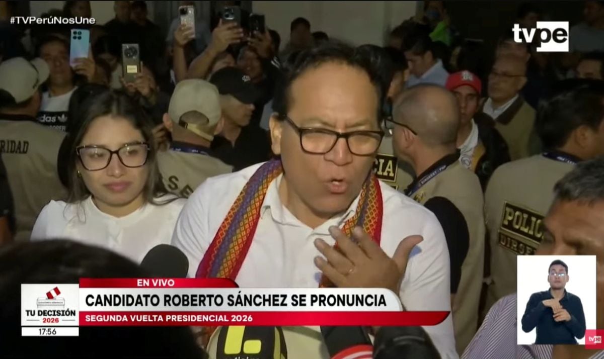 El candidato de Juntos por el Perú sostuvo que los datos a boca de urna muestran un escenario ajustado y aseguró que respetará el resultado final de la ONPE. Foto: Captura TVPerú.