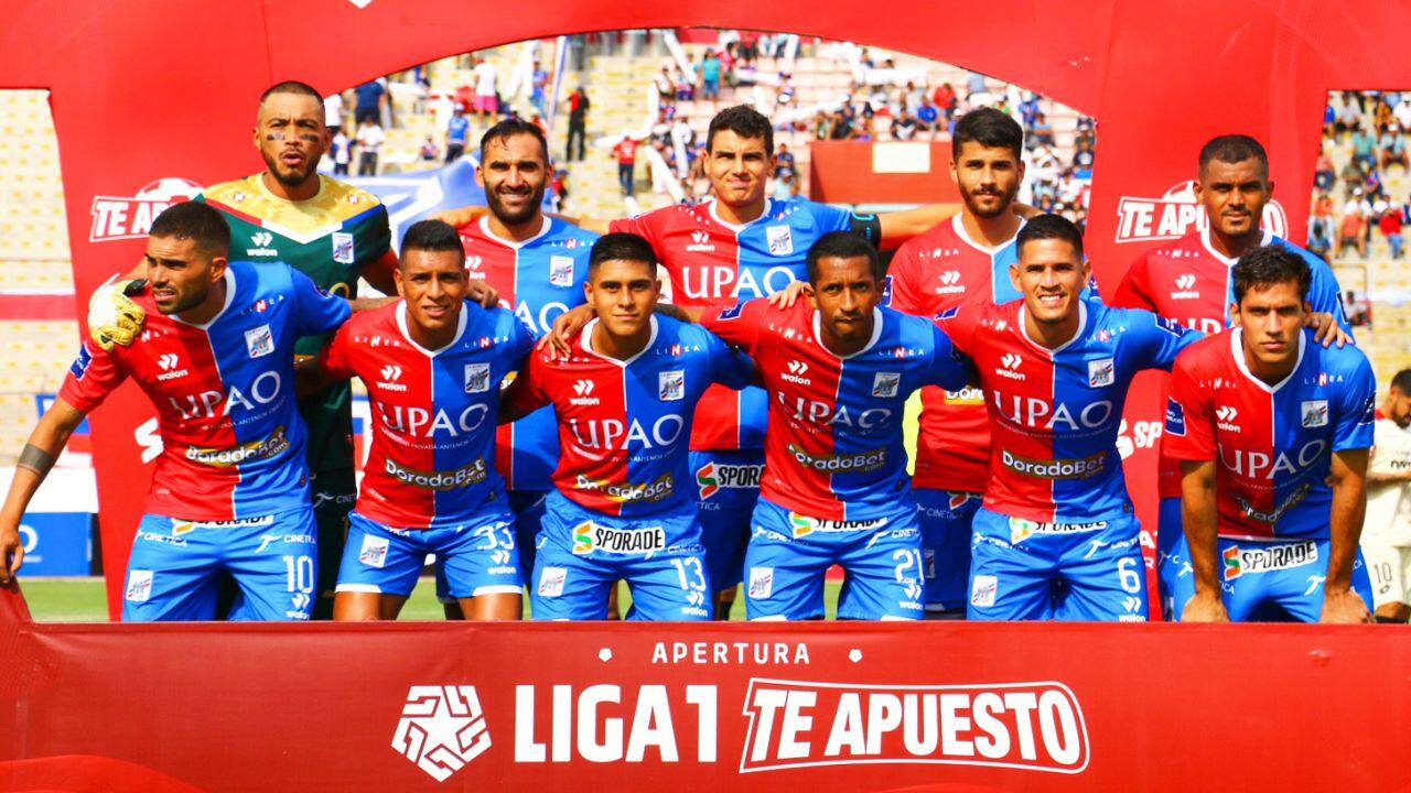 Con este once inició las acciones el cuadro carlista. (Foto: CAM)