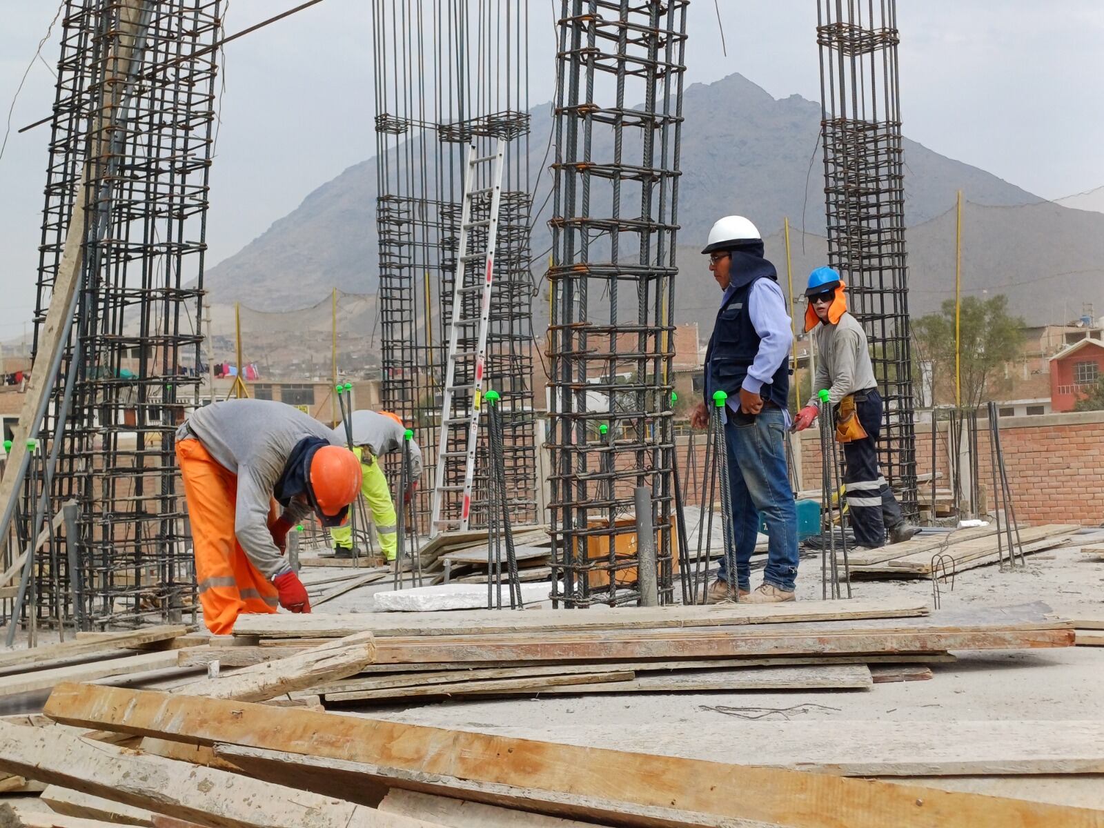 Obra financiada por la Autoridad para la Reconstrucción con Cambios beneficiará a más de setenta mil personas de El Porvenir. Tiene avance del 18%.