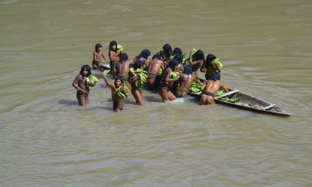 Pueblos indígenas en aislamiento en la Amazonía peruana. Foto: Sernanp.