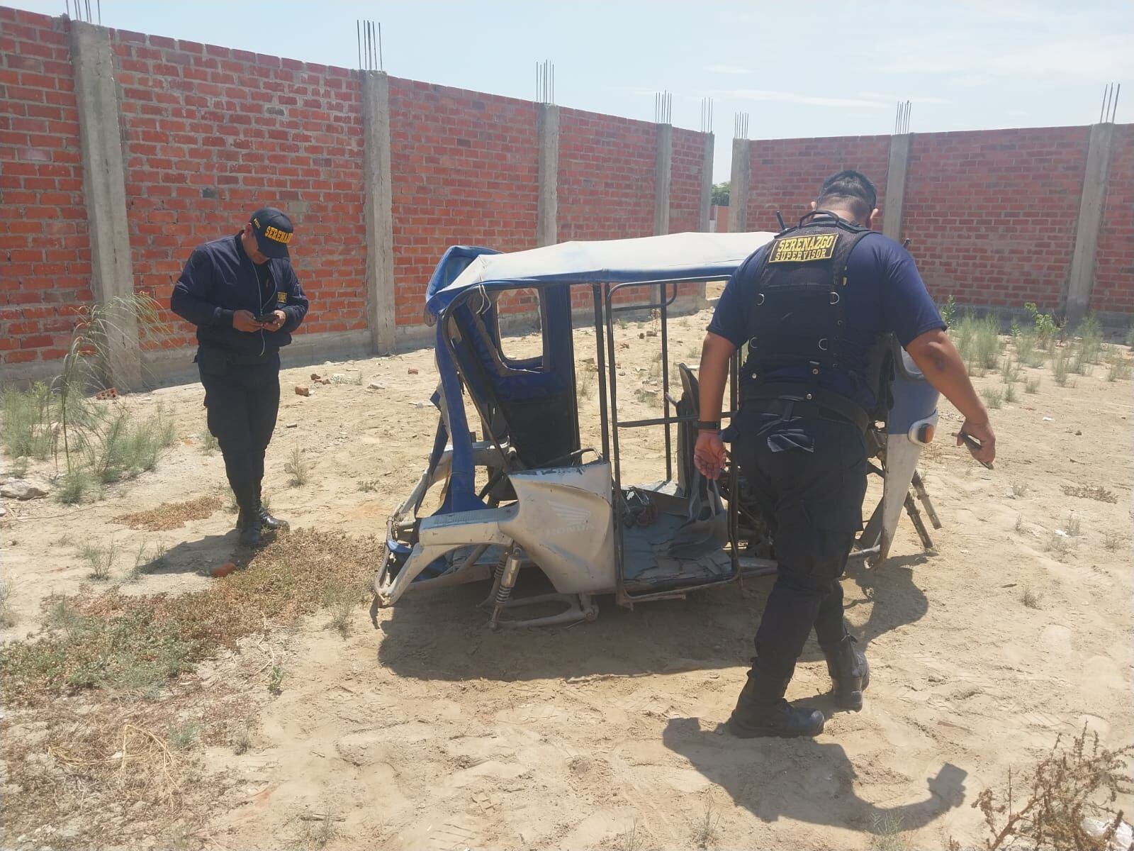 Recuperan mototaxi que había sido robada, pero estaba desmantelada en Piura