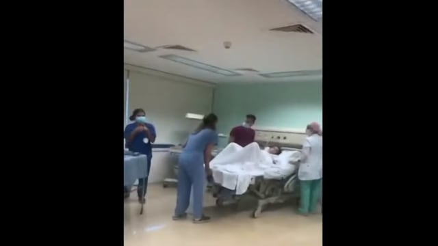 Una mujer dio a luz en medio de la explosión en Beirut (VIDEO)