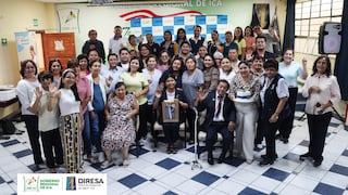 Diresa Ica rinde homenaje a trabajadores que se jubilan tras años de servicio