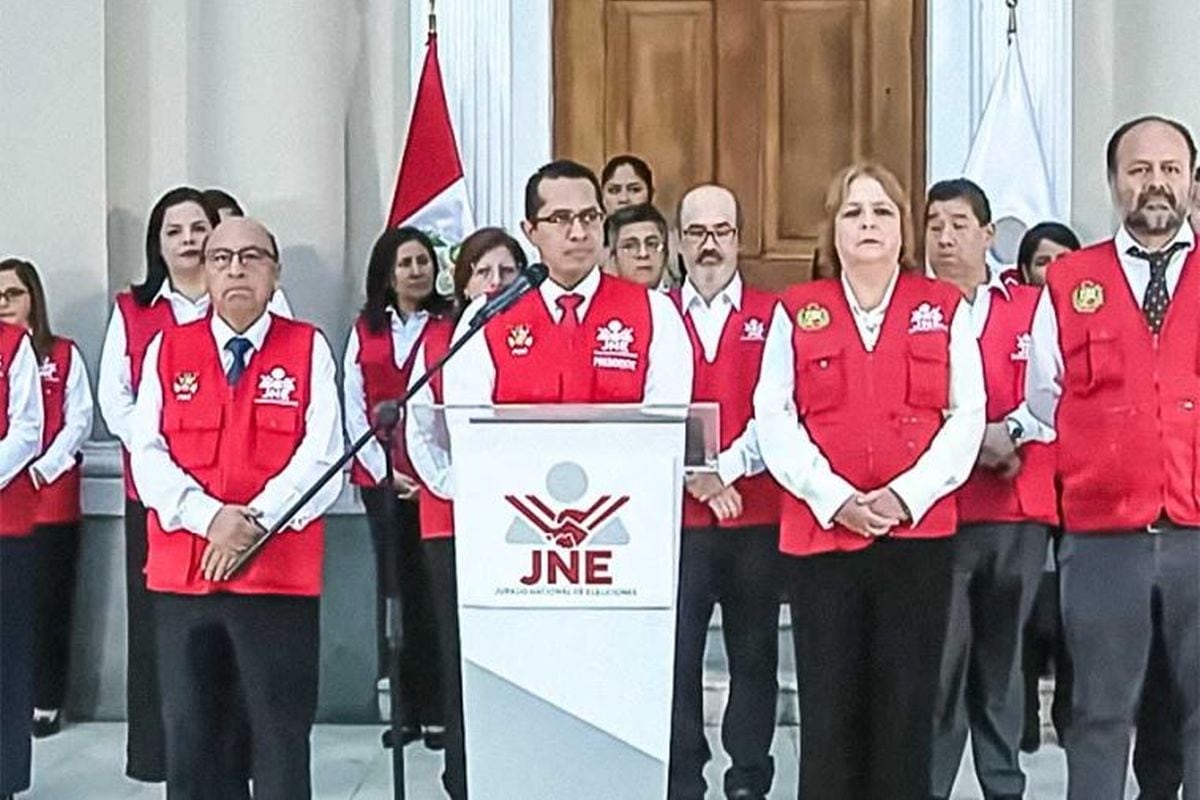 JNE acelera revisión de apelaciones para proclamar resultados presidenciales.